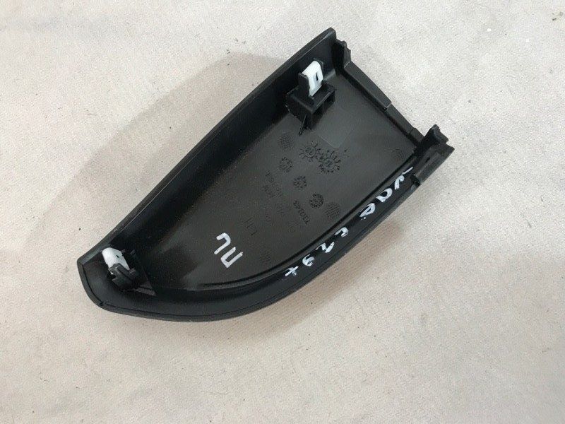 Накладка зеркала внутренняя FT4B17D699AEW Ford Edge