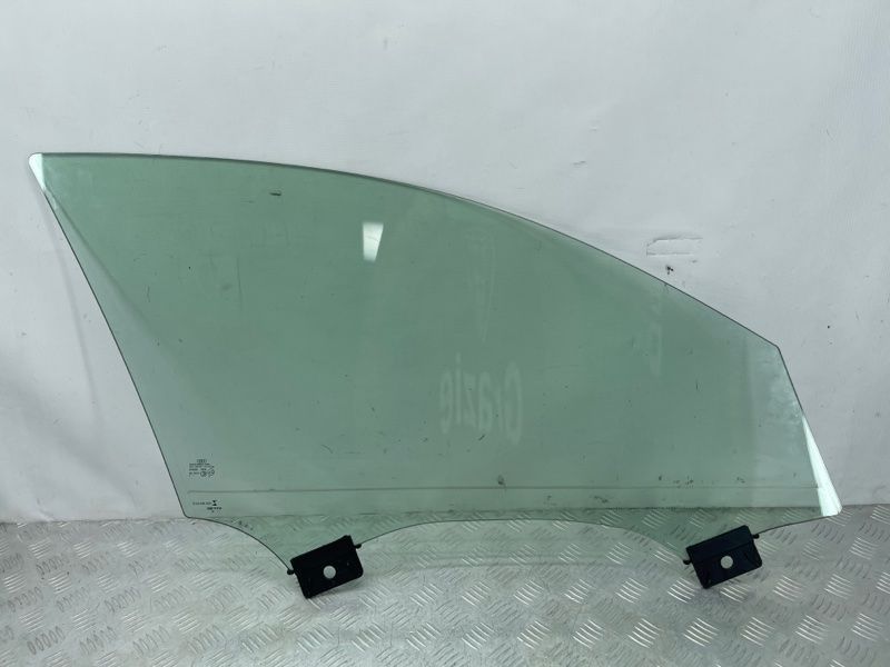 Скло дверей багатошарове 4G0845021C Audi A6