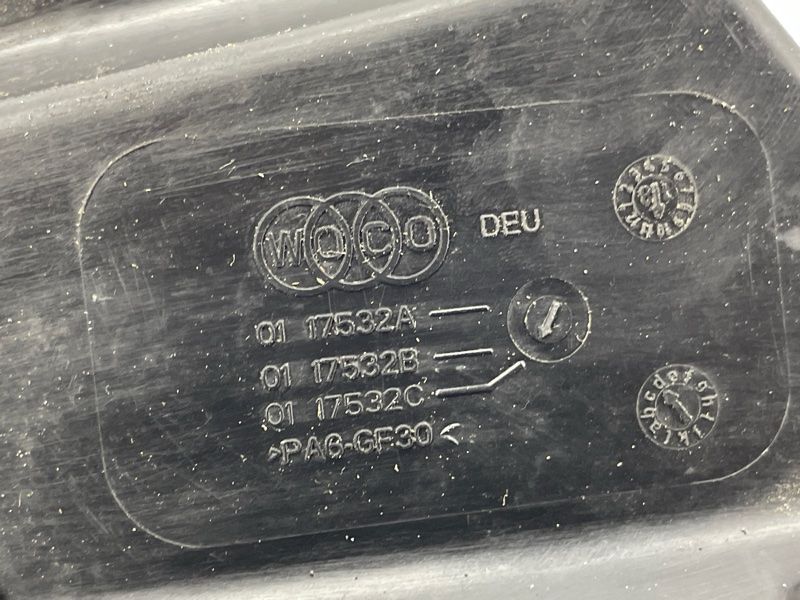 Корпус повітряного фільтра Audi A6