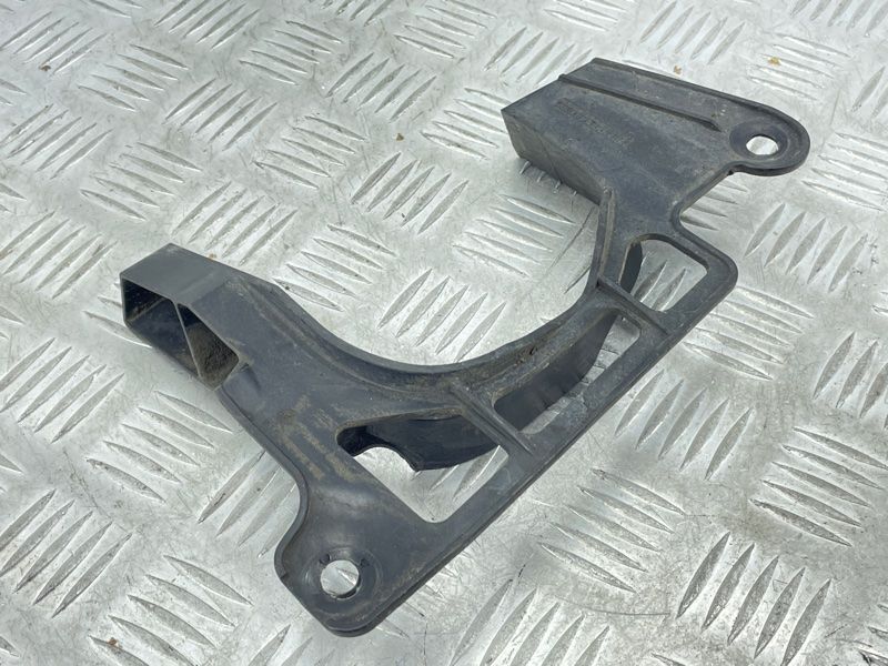 Кожух полуоси 4k0863188d Audi A6