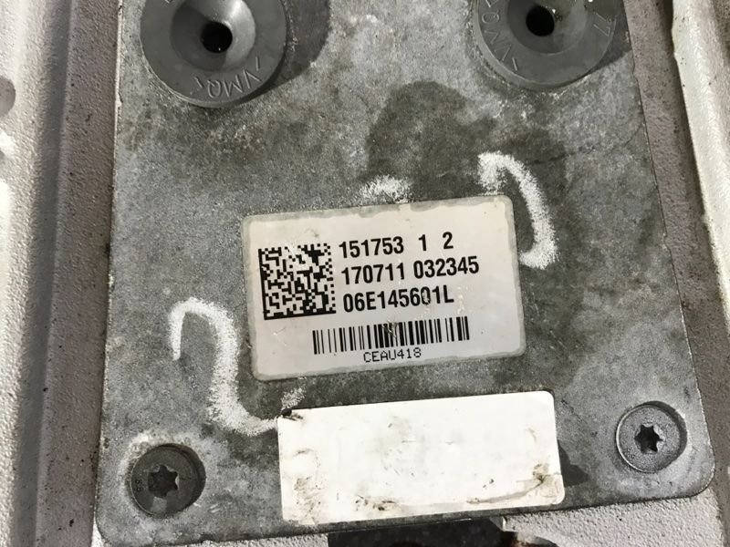 Компресор наддуву 06E145601L Audi Q7