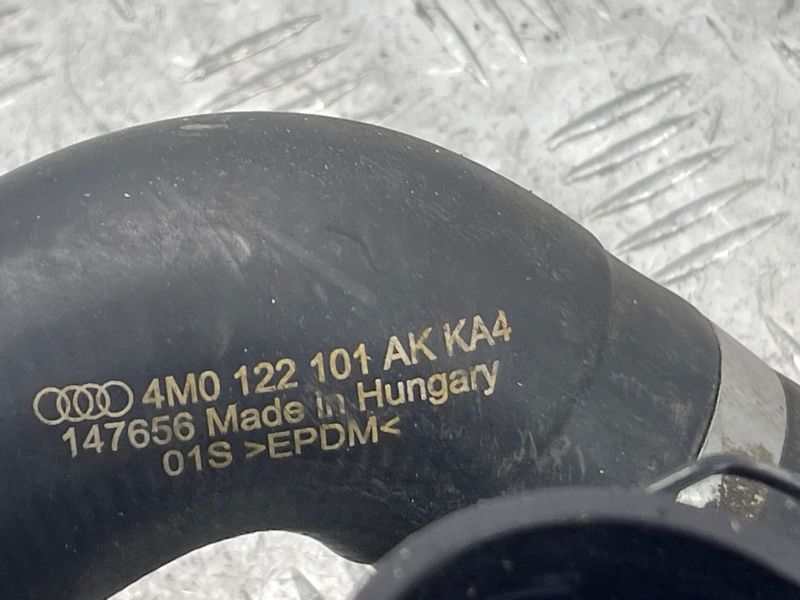 Шланг ОР зі швидкороз'ємною муфтою 4M0122101AK Audi Q7