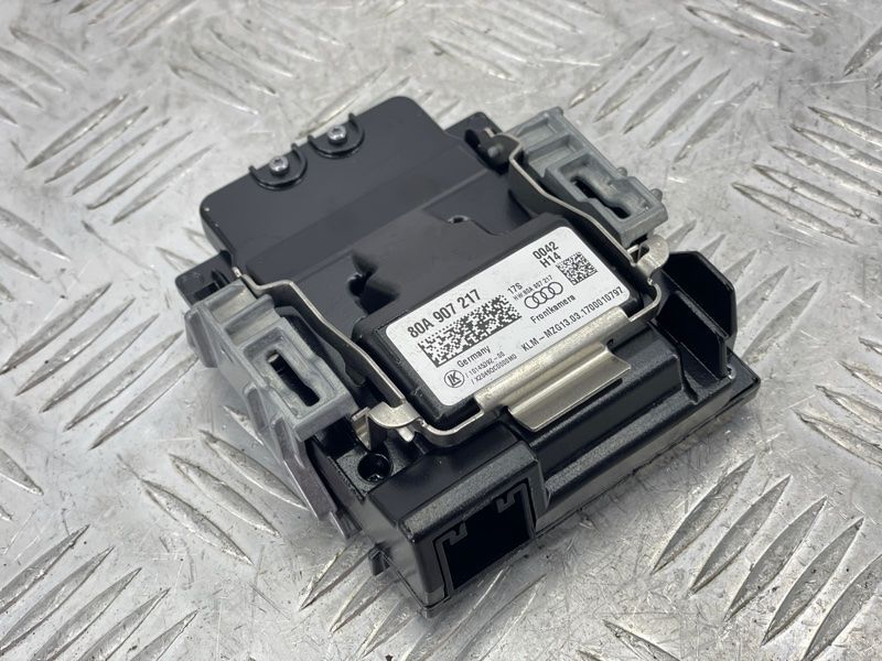 Камера ассистента смены полосы движения 80A907217 Audi Q5
