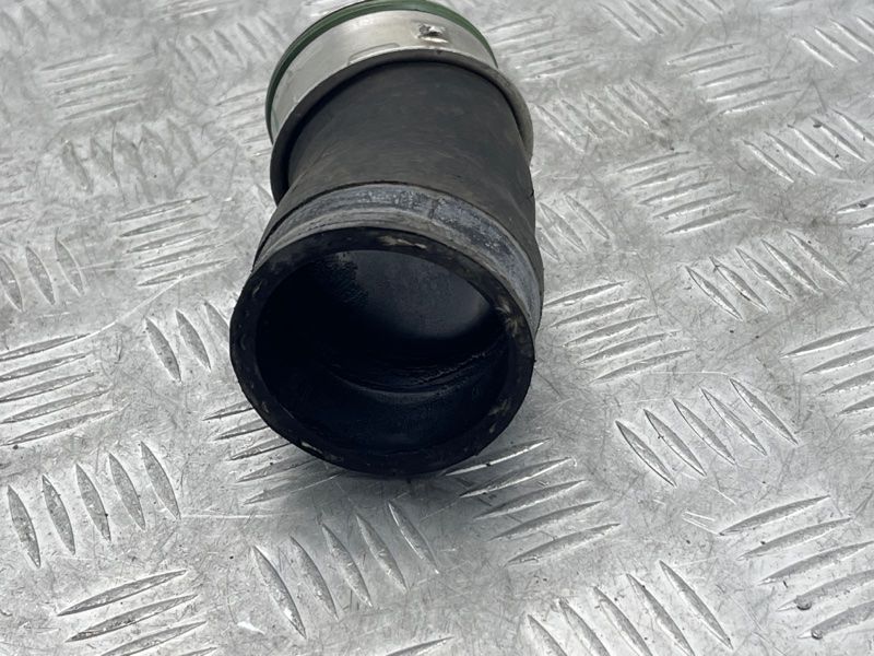 Патрубок інтеркулера 1K0145828F Volkswagen CC