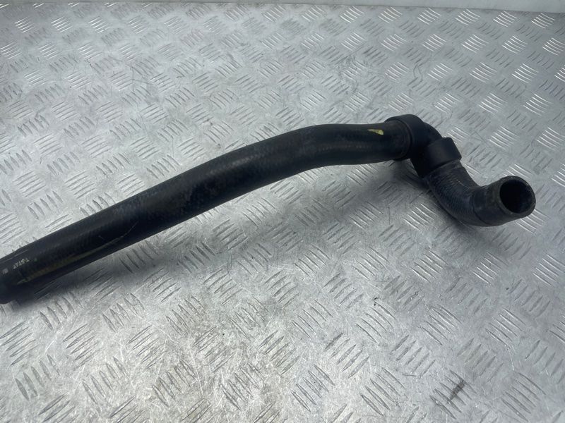 Патрубок DS788B273A Ford Fusion