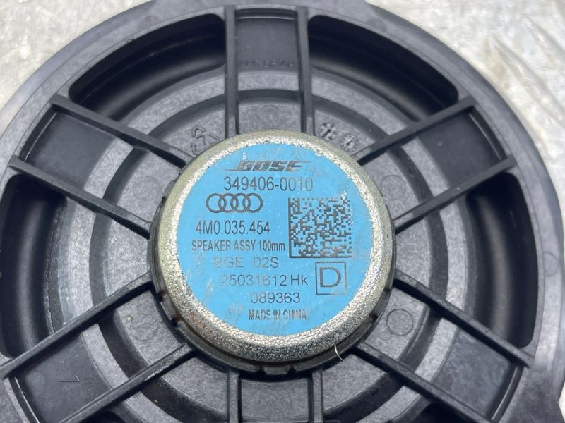 Динамік дверей BOSE 4M0035454 Audi Q7