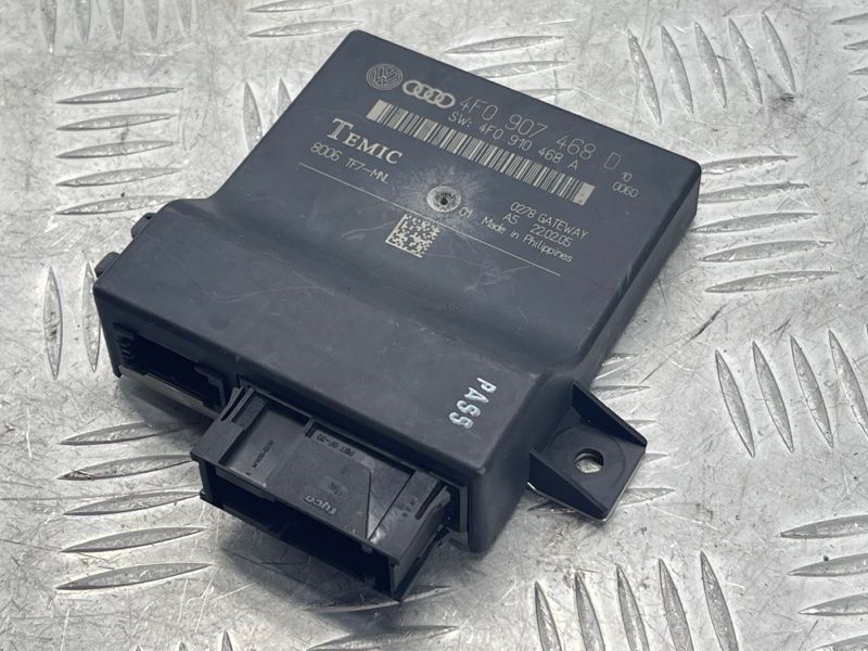 Блок комфорту 4F0907468D Audi A6