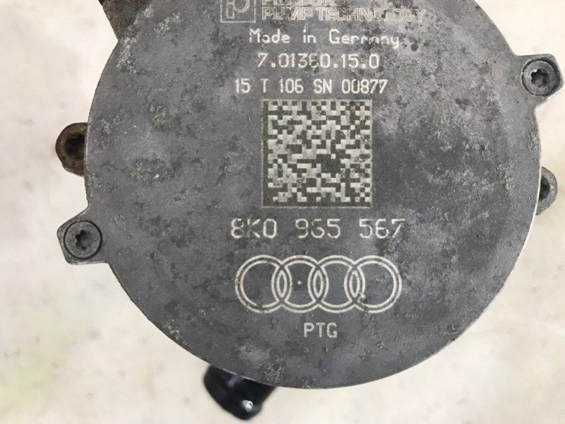 Насос системи охолодження 8K0965567 Audi Q7 Audi A6, Audi Q7