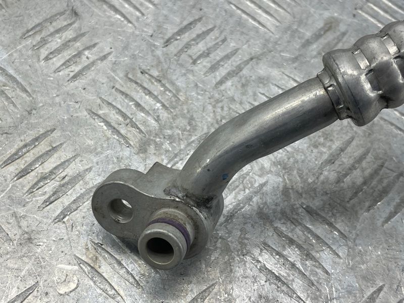 Шланг кондиціонера 4G0260701AE Audi S7