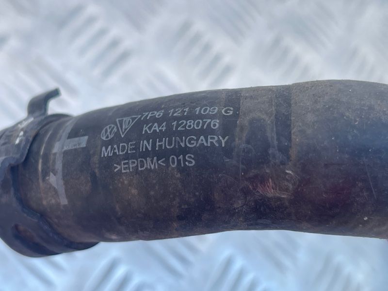 Шланг кондиціонера 7P6121109G Volkswagen Touareg