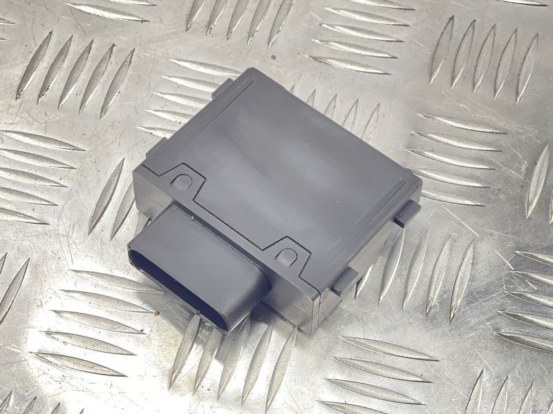 Блок управления топливным насосом 80A906093 Audi Q5