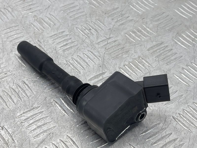 Котушка запалювання 06H905110G Audi A6