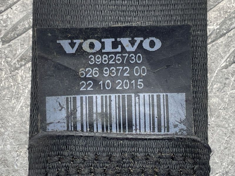 Ремінь безпеки сидіння 2-го ряду 39825730 Volvo XC90
