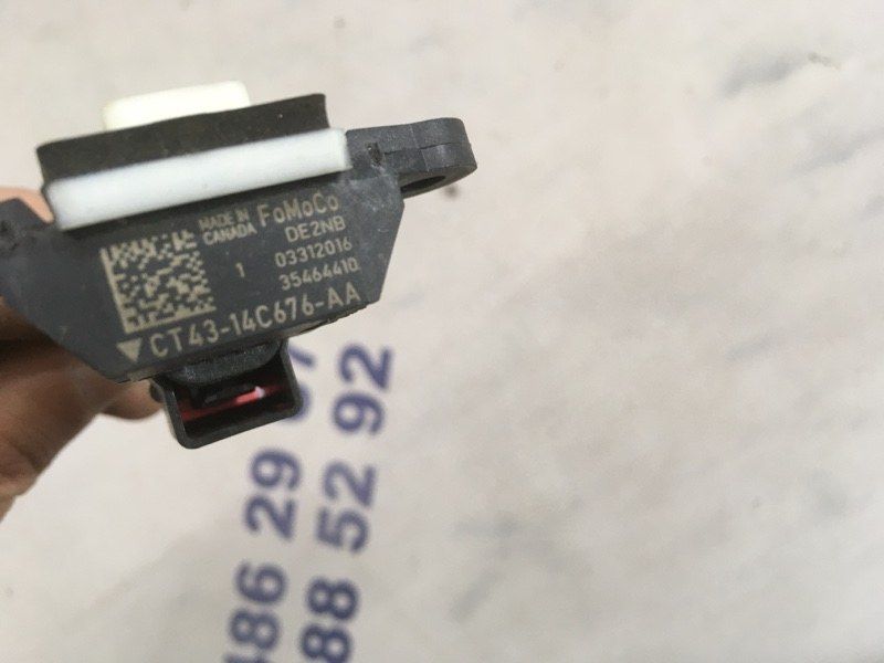Датчик подушки безпеки airbag CT4314C676AA Ford Flex