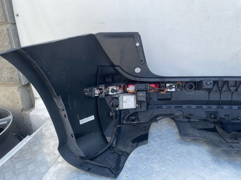 Бампер 8R0807833G Audi Q5