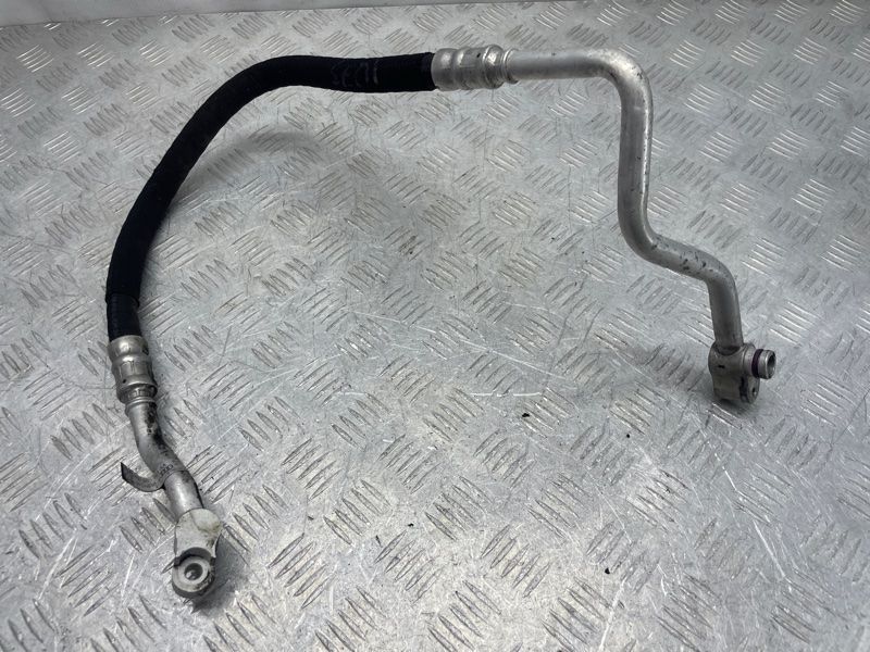 Шланг кондиціонера 8R0260701AA Audi Q5