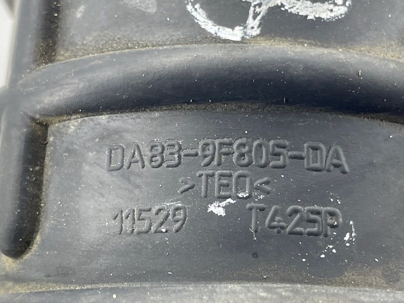 Патрубок повітряний DA839F805DA Ford Flex