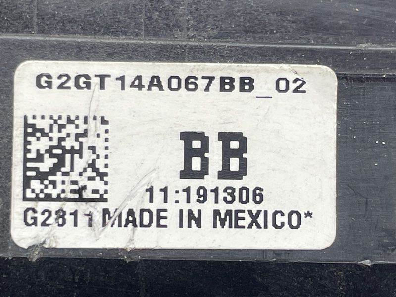 Блок запобіжників G2GT14A067BB Ford Edge