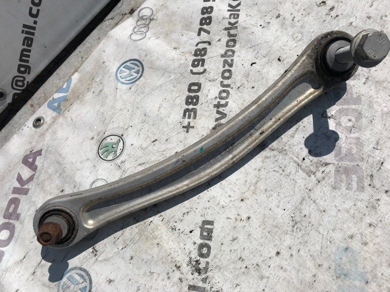 Важіль поперечний верхній 7L0505376A Volkswagen Touareg