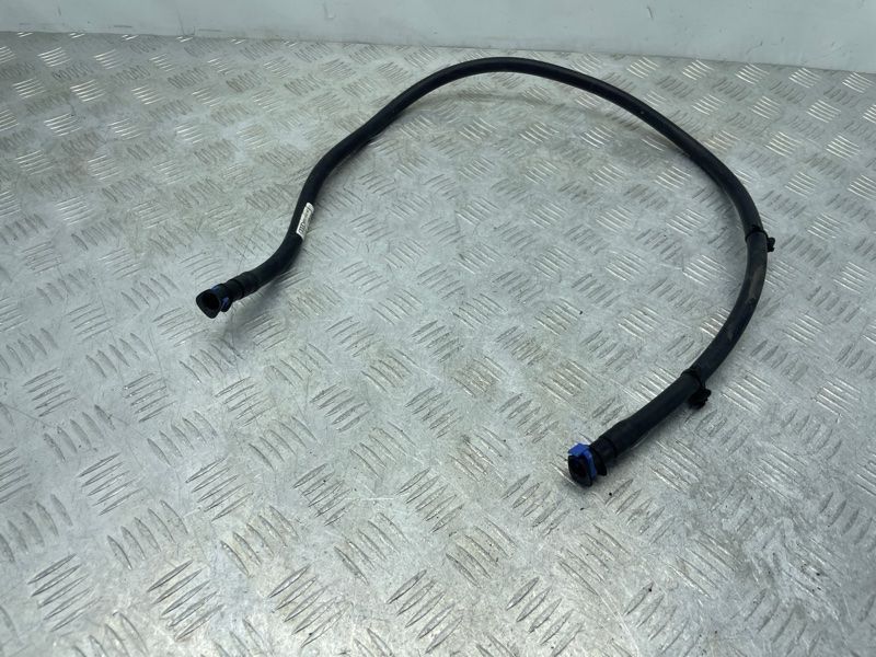 Патрубок 8R0955953D Audi Q5