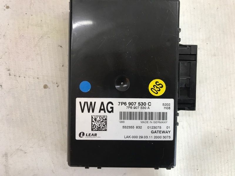 Диагностический интерфейс для шины данных (Gateway) 7P6907530C Volkswagen Touareg