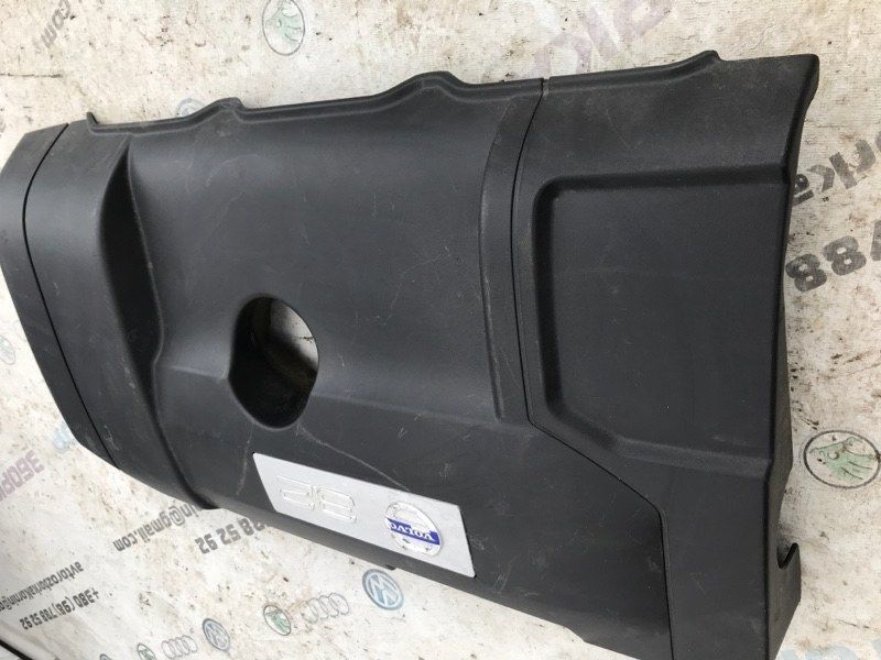Накладка двигателя 30757827 Volvo XC60