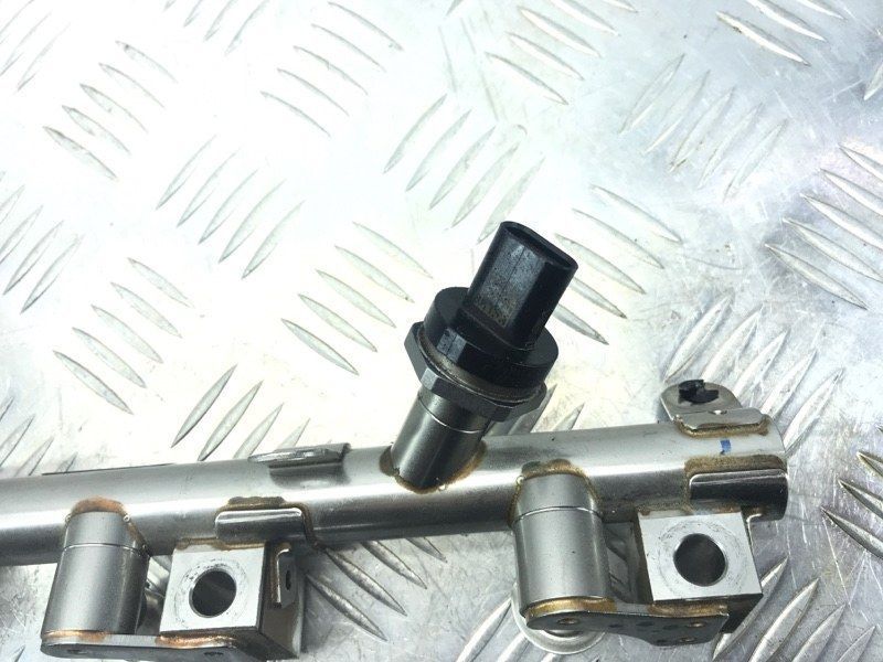 Паливна рампа K2GE9F797BA Ford Edge