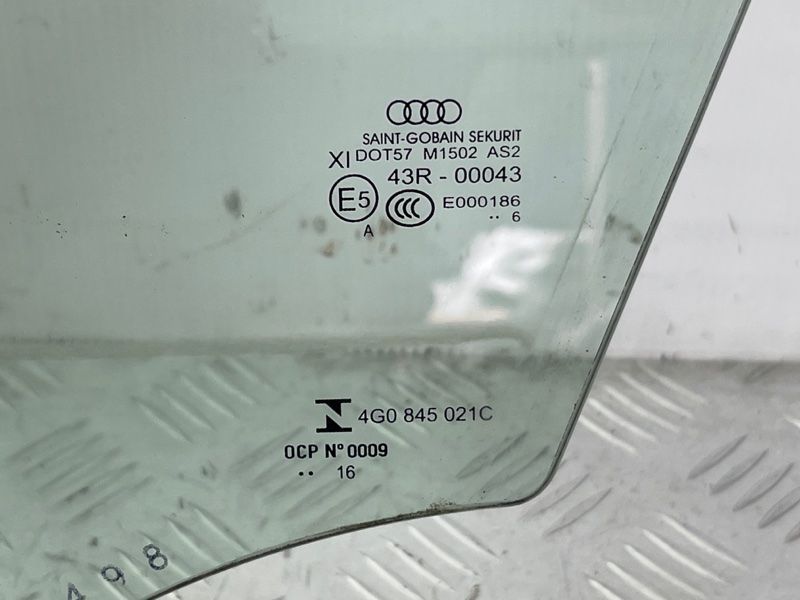Скло дверей багатошарове 4G0845021C Audi A6