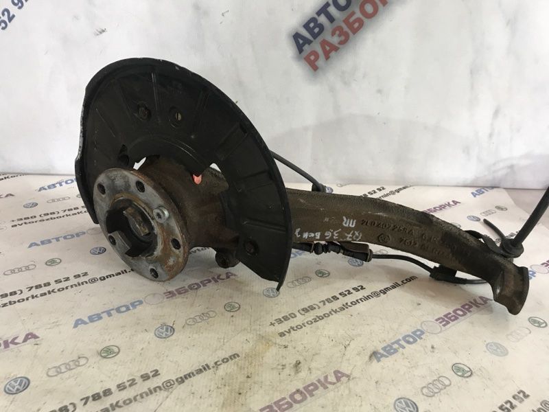 Поворотний кулак / цапфа 7L0407258A Audi Q7