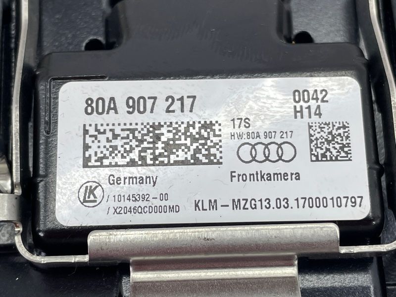 Камера ассистента смены полосы движения 80A907217 Audi Q5