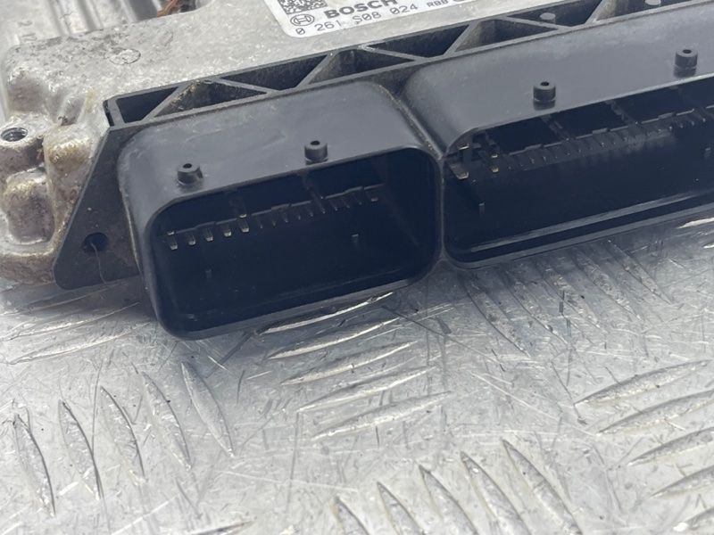 Блок управления двигателем 03H906023BC Volkswagen Touareg