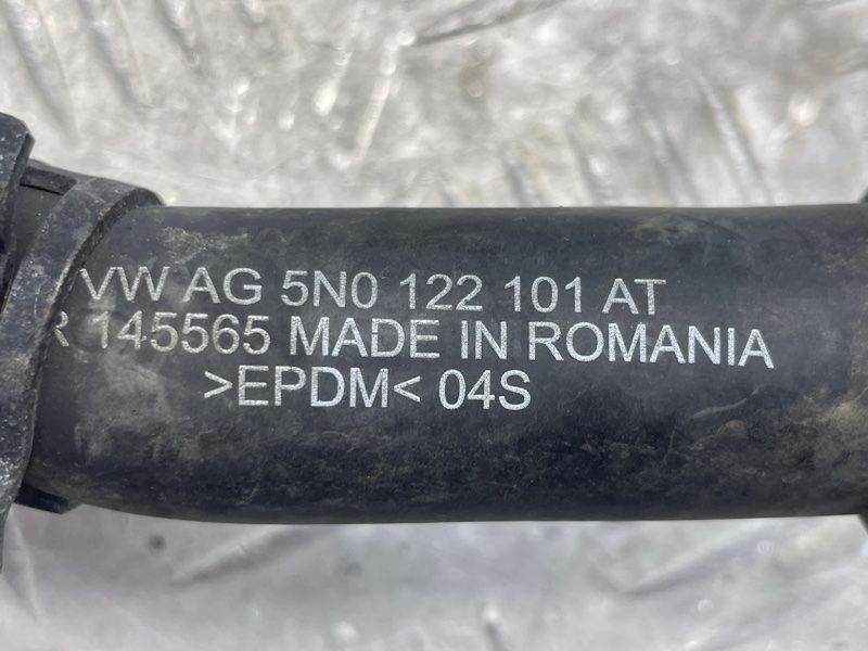 Патрубок 5N0122101AT Volkswagen Tiguan
