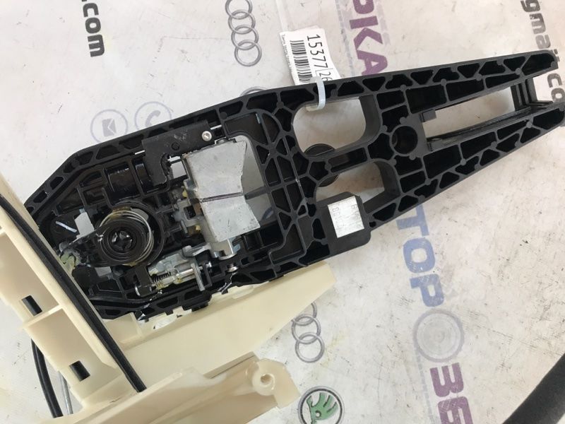Замок двери AE8A5421813CH Ford Edge