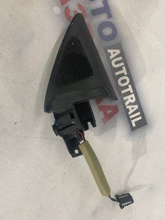 Кутова накладка дзеркала дверей внутрішня 3c8837986 Volkswagen CC