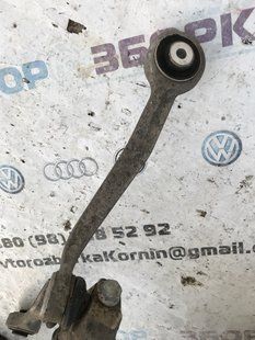 Важіль Audi A7