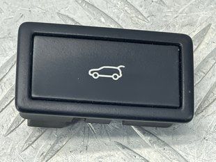 Кнопка закрытия двери багажника 7L6959520 Volkswagen Touareg