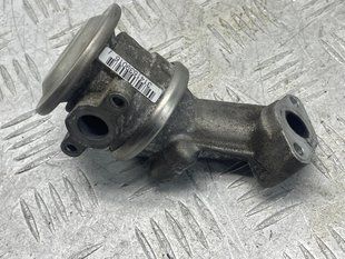 Клапан EGR 06E131101M Audi Q7