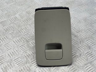 Бардачок / Вещевой ящик 39829134 Volvo XC90