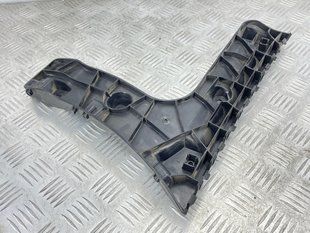 Направляюча заднього бампера 4G5807454C Audi A6