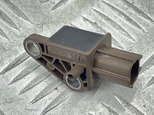Датчик удара 4L0959651 Audi Q7