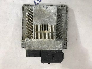 Блок управления двигателем 4L0910551P Audi Q7