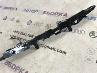 Направляюча / кріплення / кронштейн бампера FT4BR026A53 Ford Edge