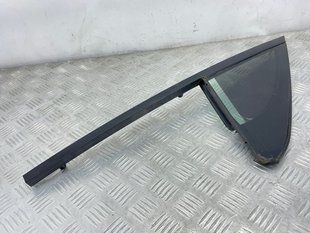Стекло глухое передней двери правое 4M0845114 Audi Q7 Audi Q7, Audi SQ7