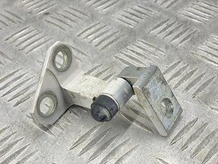 Петля двери верхняя 3C4833401D Volkswagen CC