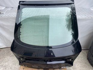 Крышка багажника 4G8827025B Audi A7