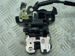 Замок кришки багажника 4H0827505A Audi A6
