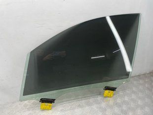 Стекло двери 4M0845021 Audi Q7