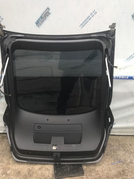 Крышка багажника 4G8827025B Audi A7