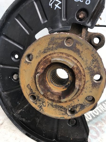 Поворотний кулак / цапфа 7L0407258A Audi Q7