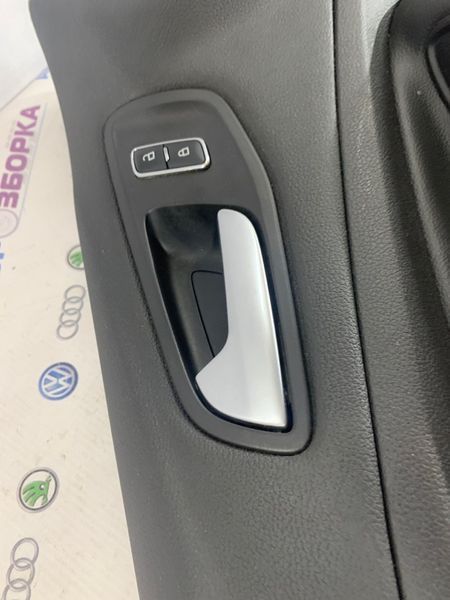 Карта / Обшивка двери Cj54s23943 Ford Escape